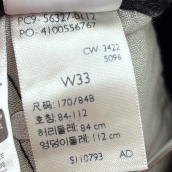 Levi's 501 Cut Off Shorts Black Size 33 - Picture 4 of 5